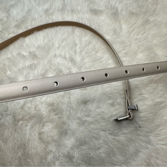 Belt Thin White - Picture 14 of 16